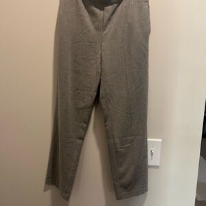 Old Navy Women’s Cropped Gray Dress Pants